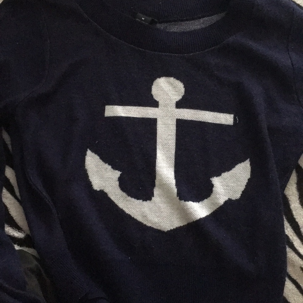 A rue21 sweater